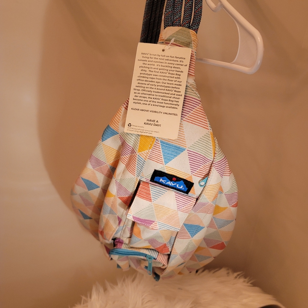 NWT Kavu Crossbody Bag